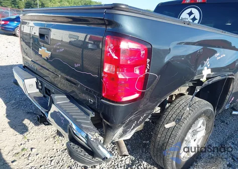 2018 Chevrolet Silverado C1500 Lt z USA, uszkodzony, nr VIN 1GCRCREC5JZ152844